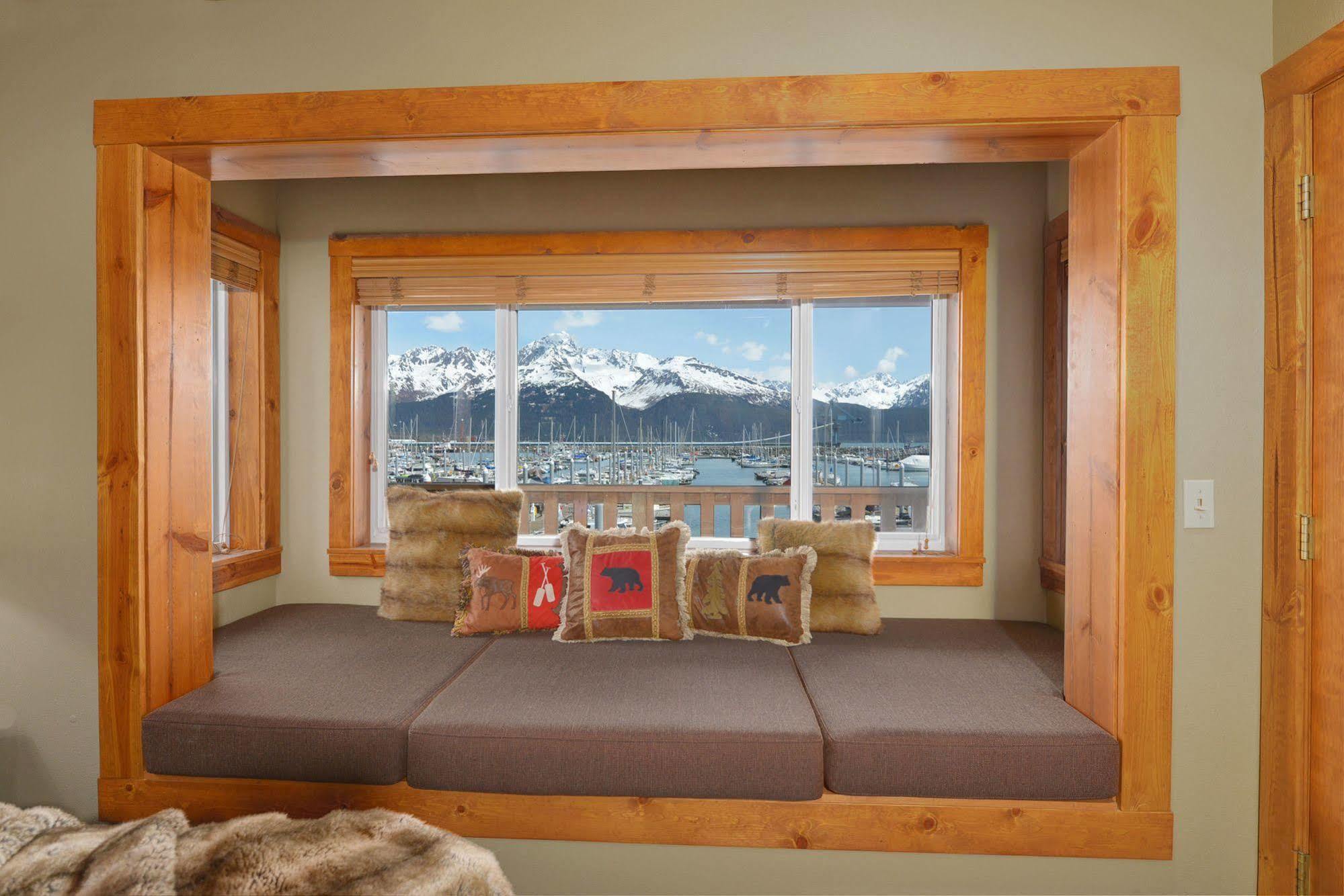 Safari Lodge Seward Bagian luar foto